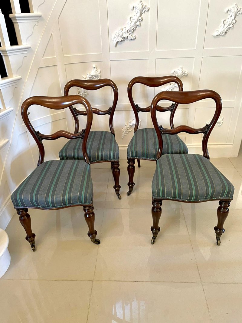 Quality Antique Victorian Mahogany Set of Four Dining Chairs